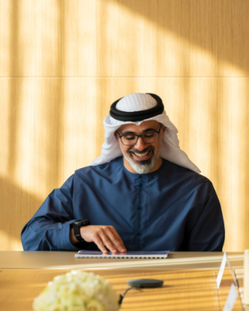 Khaled bin Mohamed bin Zayed chairs Advanced Technology Research Council board meeting
